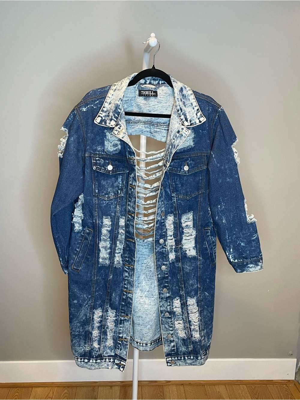 THRILL Jeans Distressed Acid-Wash Long Denim Jacket - Large